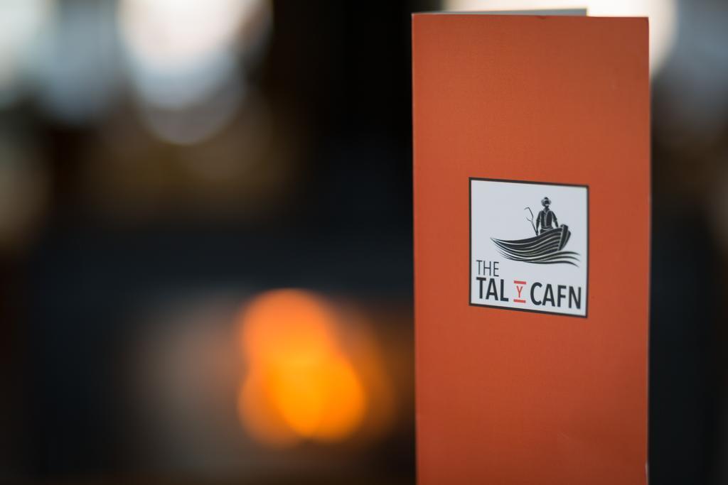 Tal Y Cafn Free House Tal-y-Cafn Exterior photo